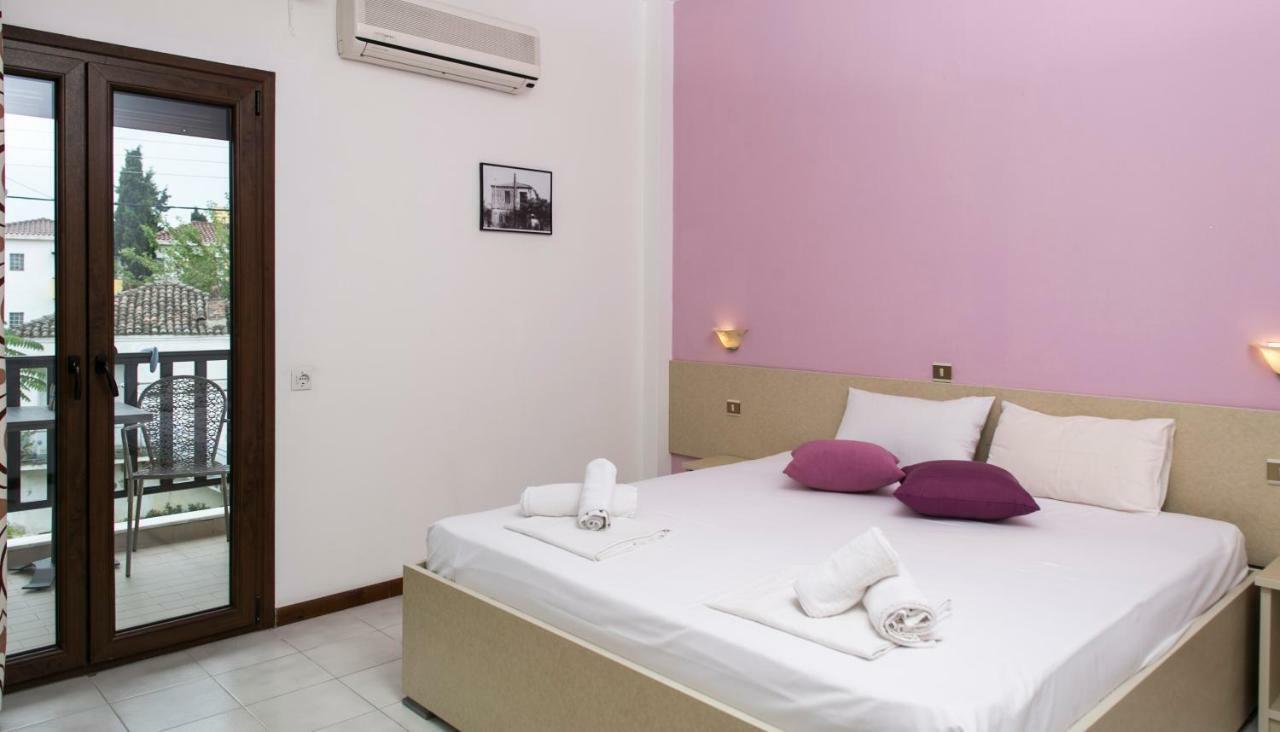 Yannis Apartments Afytos Exterior foto